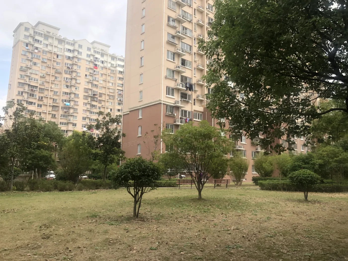 永康城锦宏苑2室2厅1卫南北朝向4200.00元/月出租
