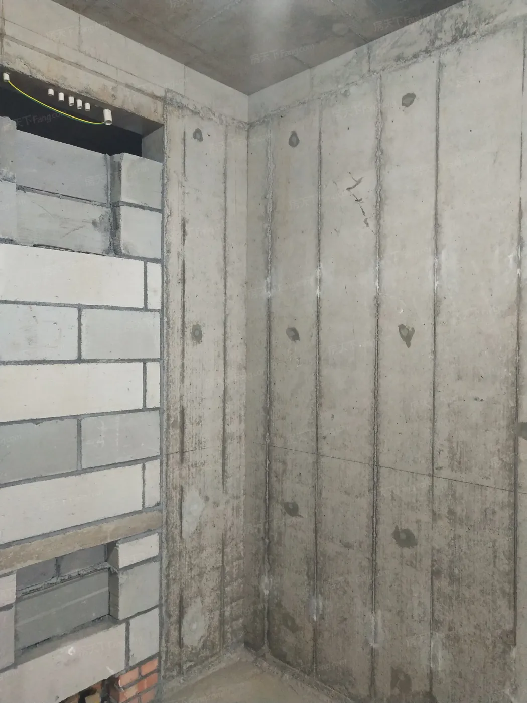 长沙融创城3室2厅2卫南朝向1500.00元/月出租