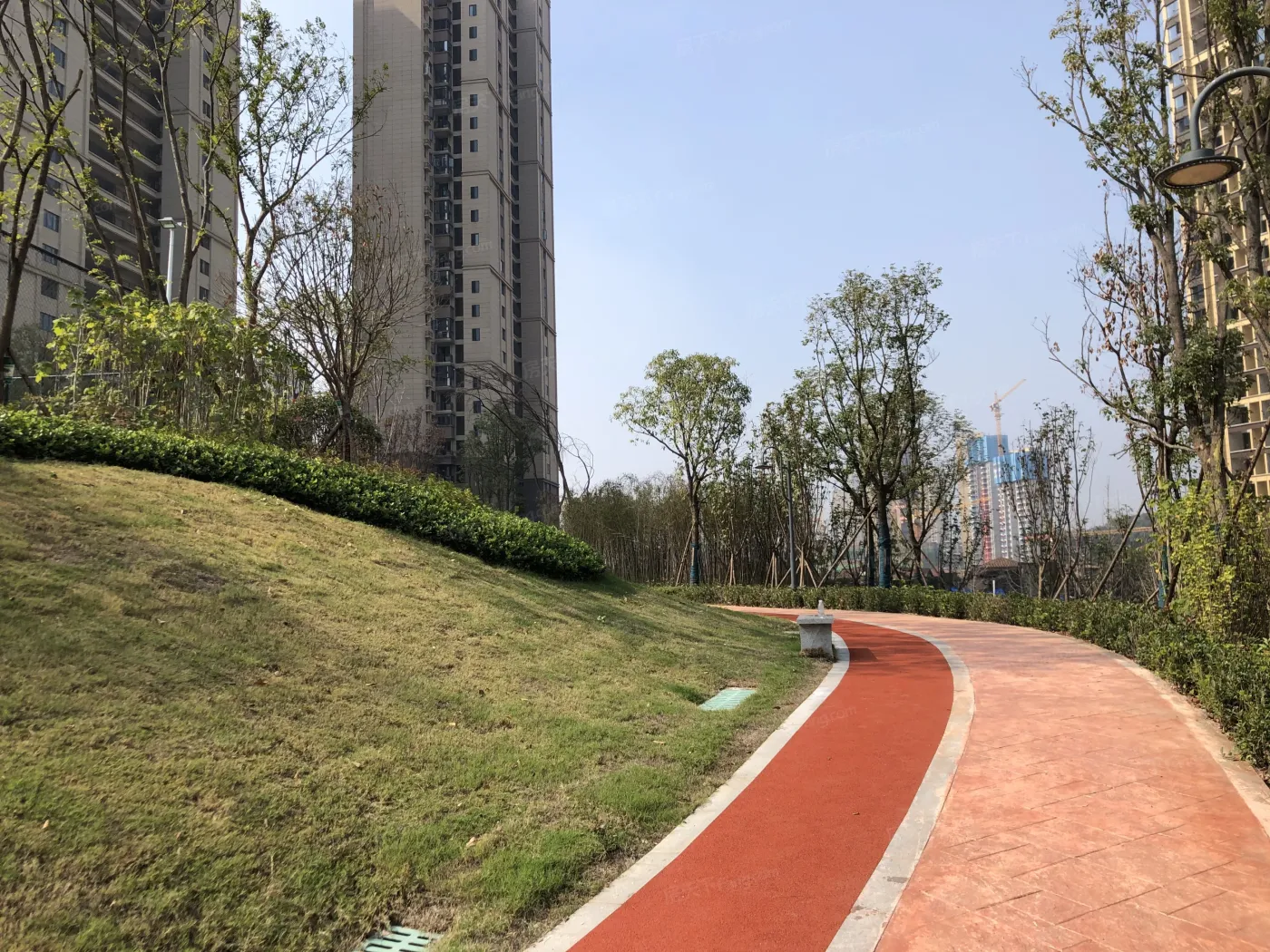 长沙·桃李郡4室2厅2卫南北朝向2600.00元/月出租