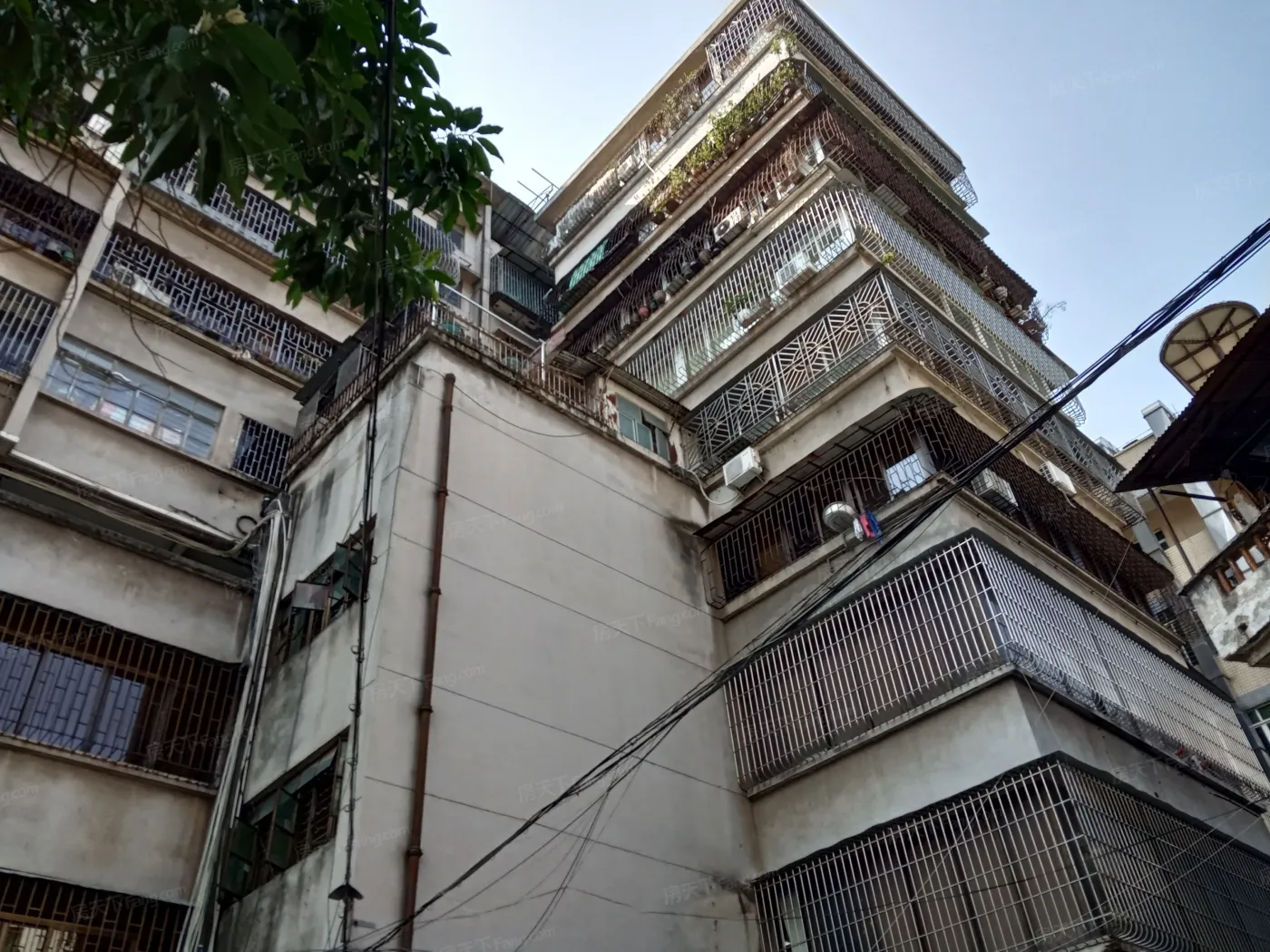 城门头西路小区2室1厅1卫南北朝向1300.00元/月出租