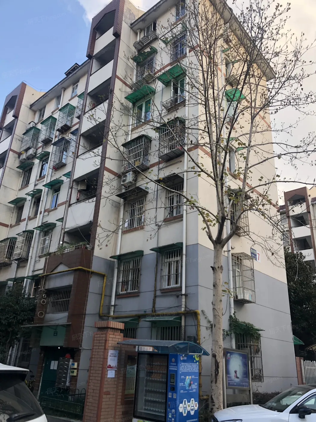 景芳四区2室1厅1卫南朝向3200.00元/月出租