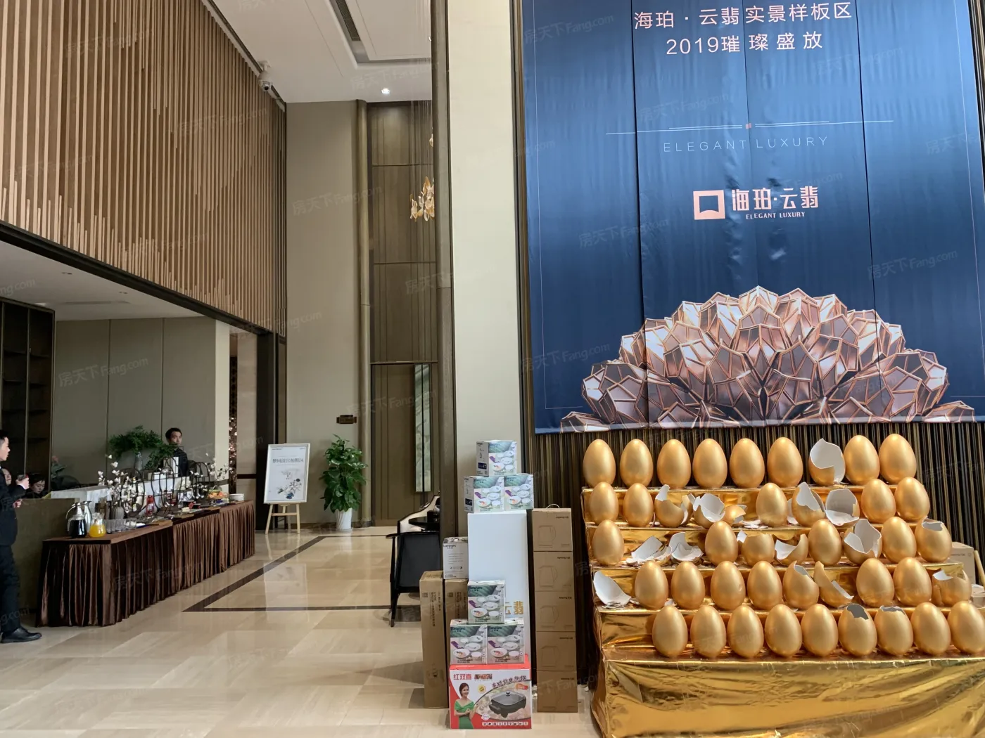 绿地·海珀云翡2室2厅1卫南北朝向6500.00元/月出租