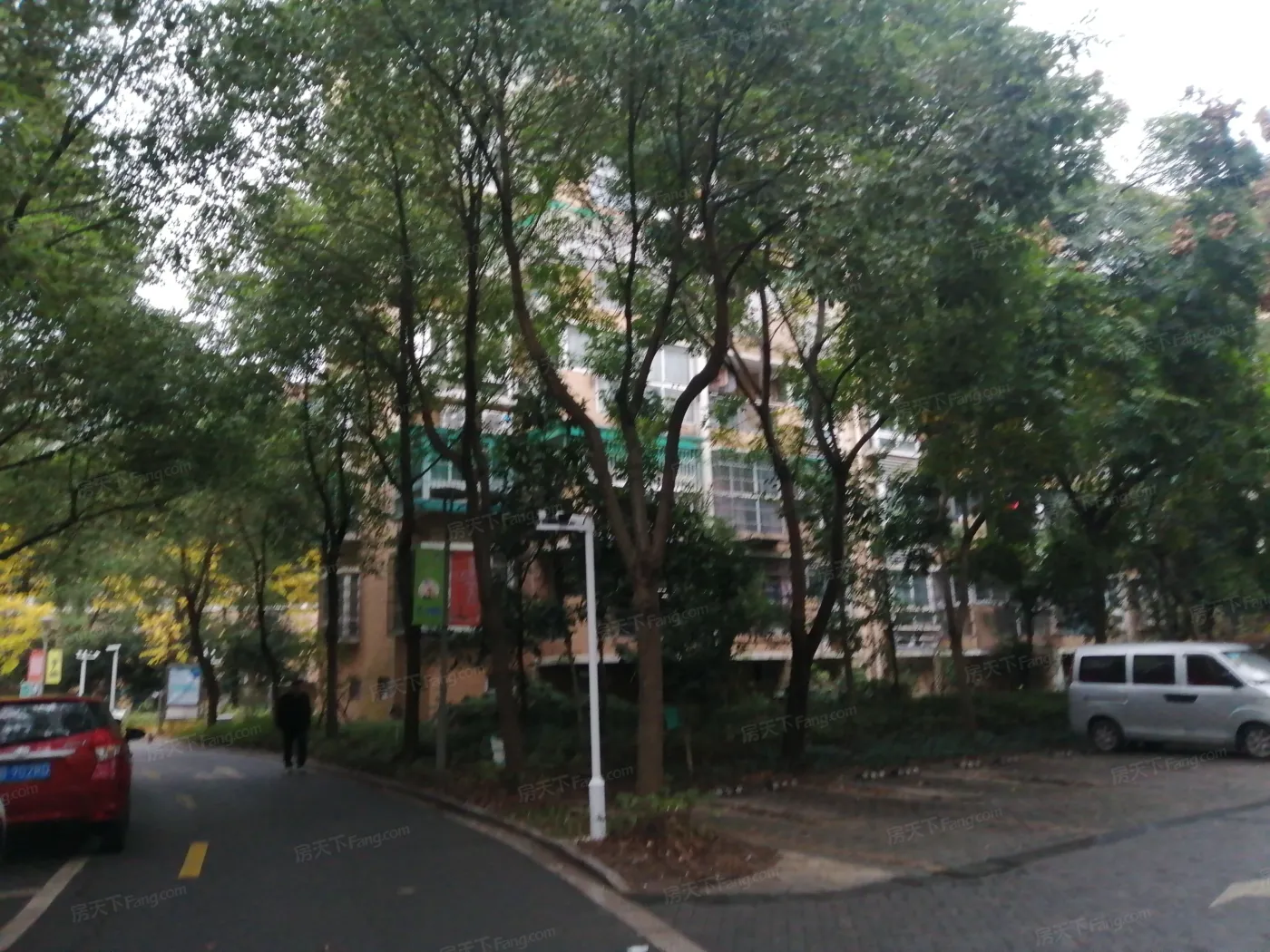 盛世嘉苑2室1厅1卫南朝向2200.00元/月出租