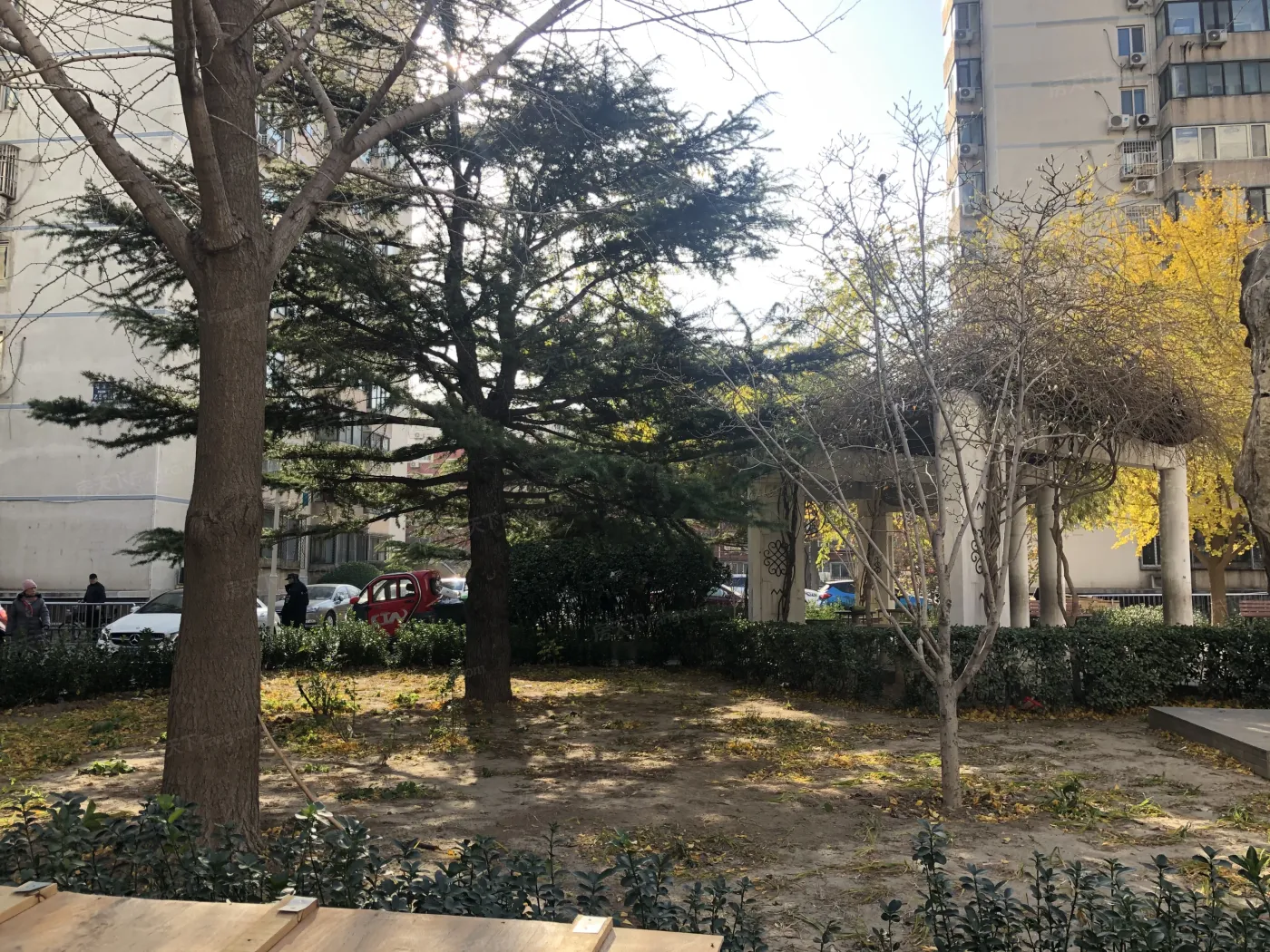 培新街乙5号院2室1厅1卫东北朝向7000.00元/月出租