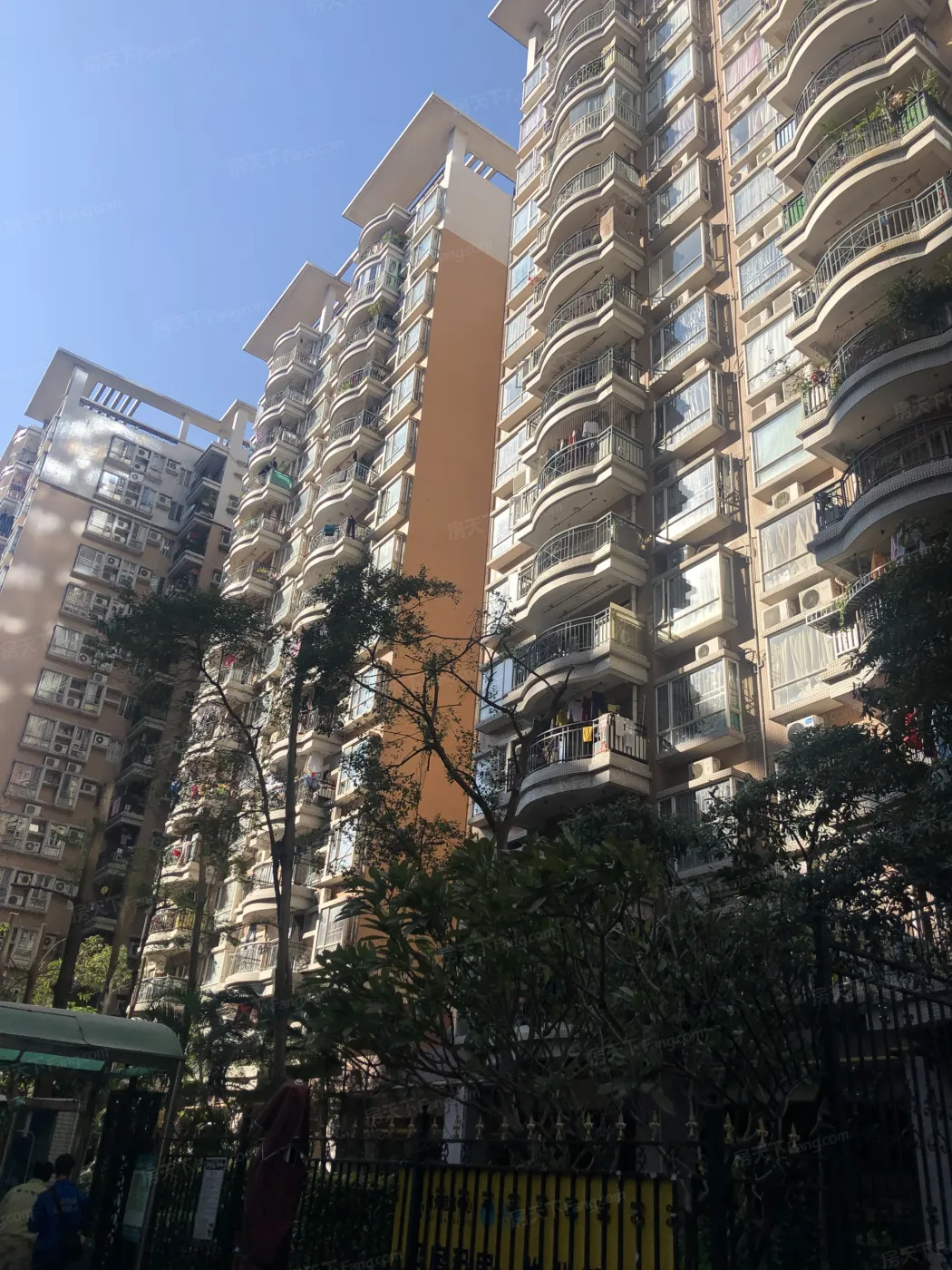 富力环市西苑2室1厅1卫北朝向4200.00元/月出租