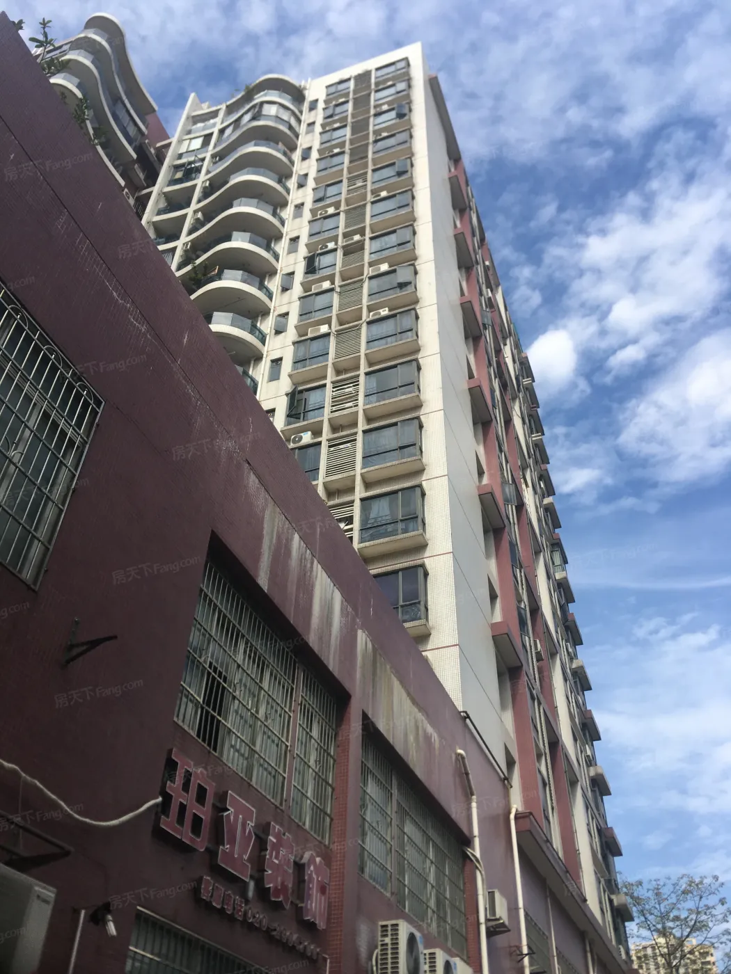 会展西岸3室2厅1卫北朝向7200.00元/月出租