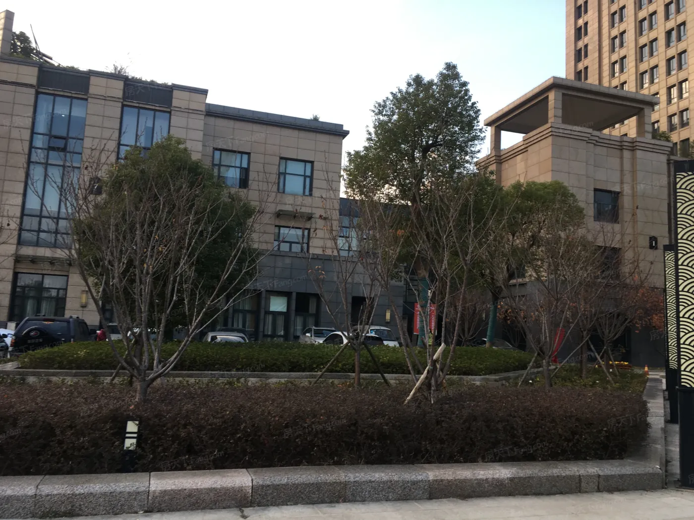 商城凤凰印象1室1厅1卫南北朝向1100.00元/月出租