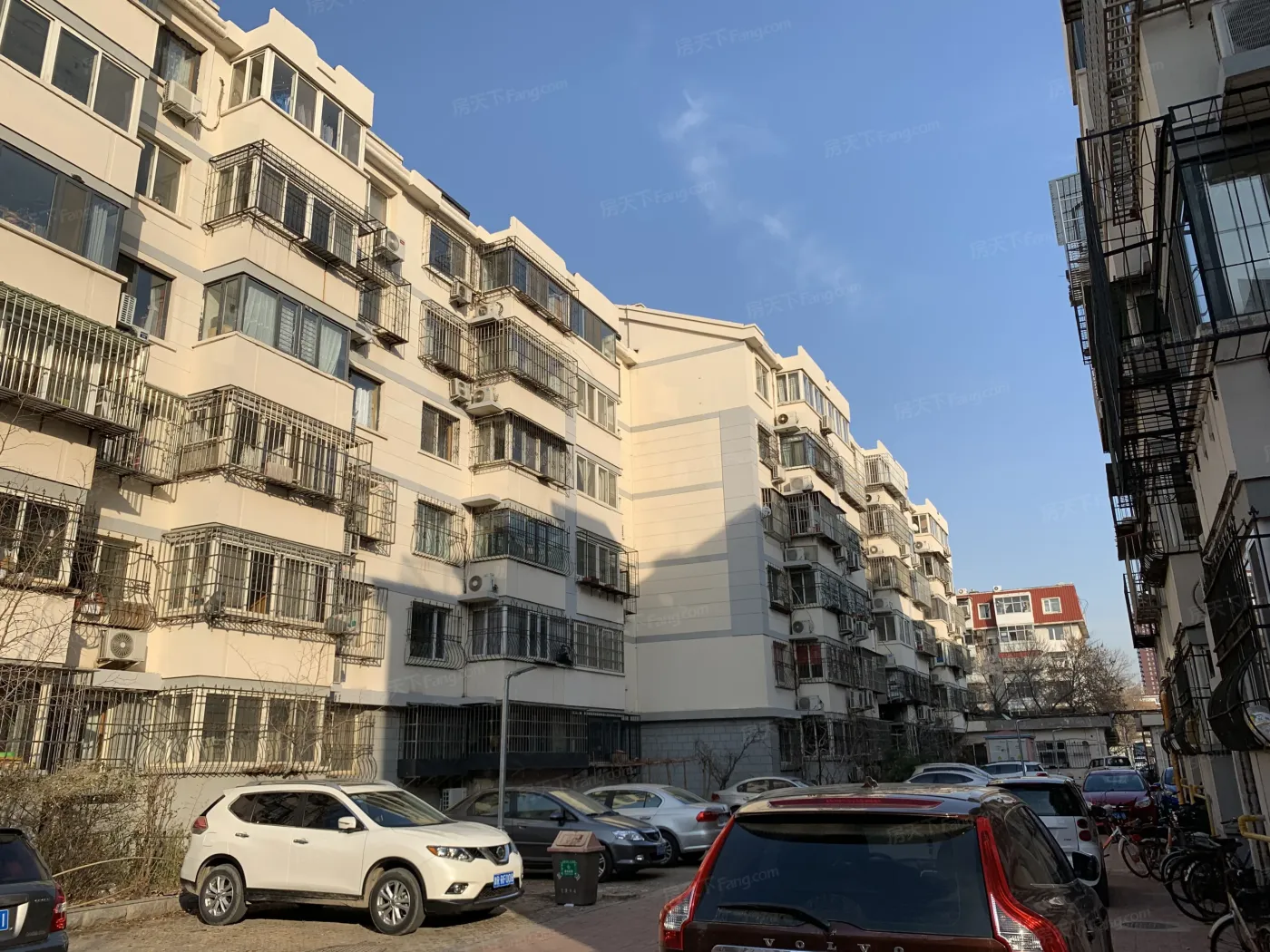纯美公寓2室1厅1卫南北朝向3000.00元/月出租