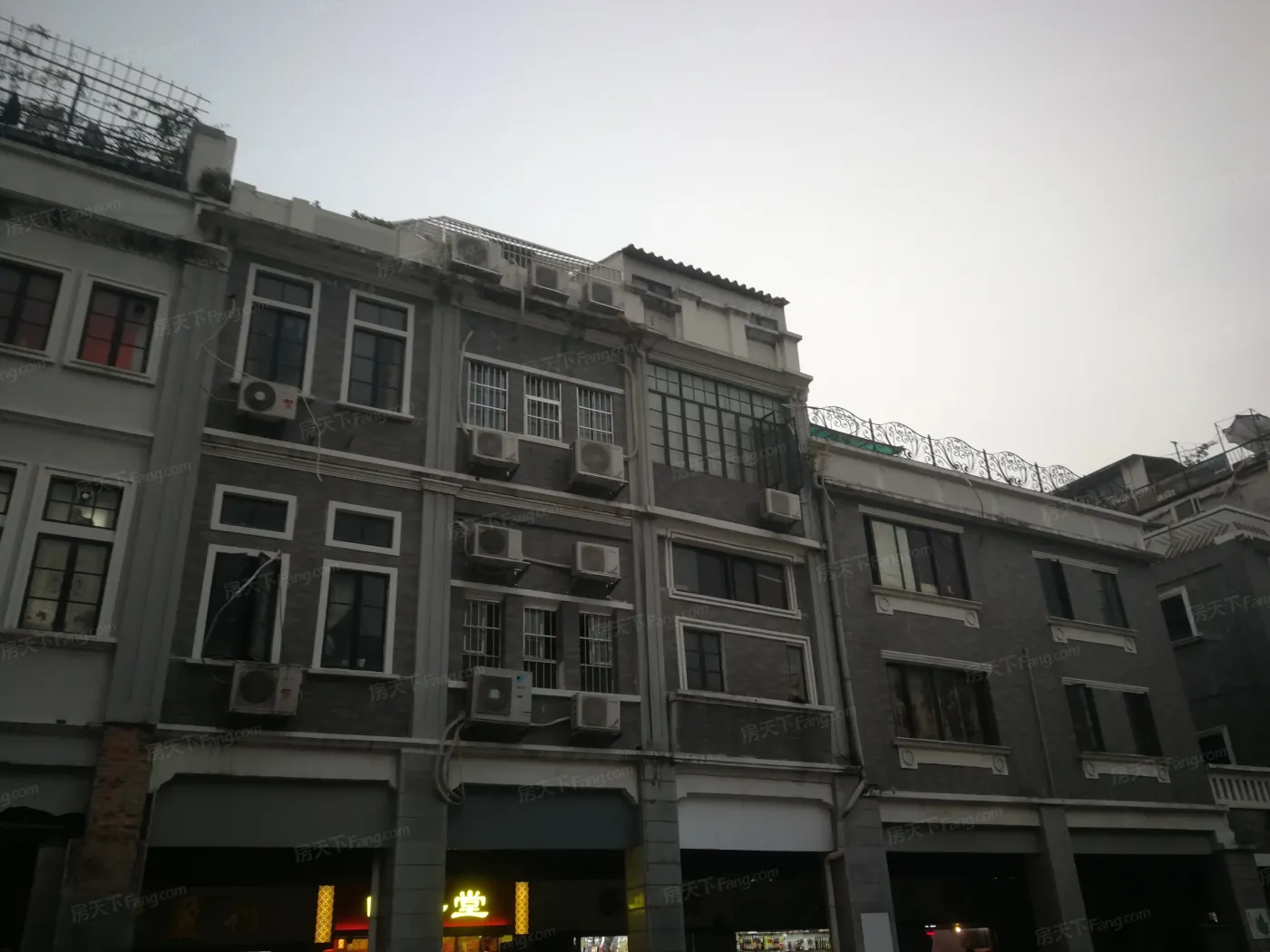 一德路大院2室1厅1卫南北朝向2500.00元/月出租