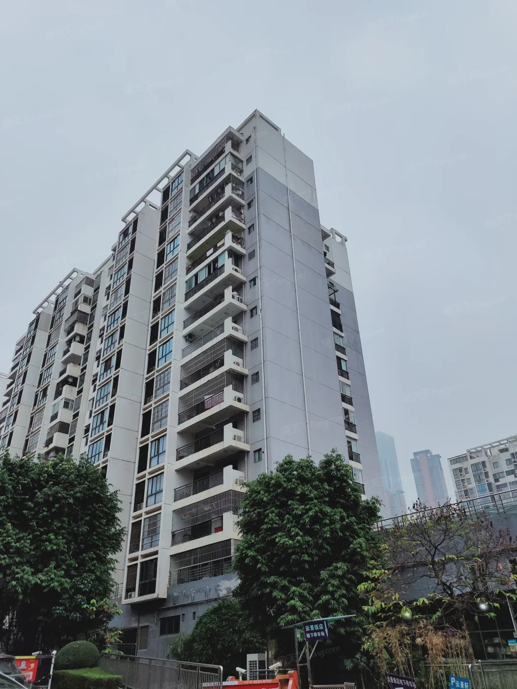 永凯春晖花园4室2厅2卫南朝向3200.00元/月出租