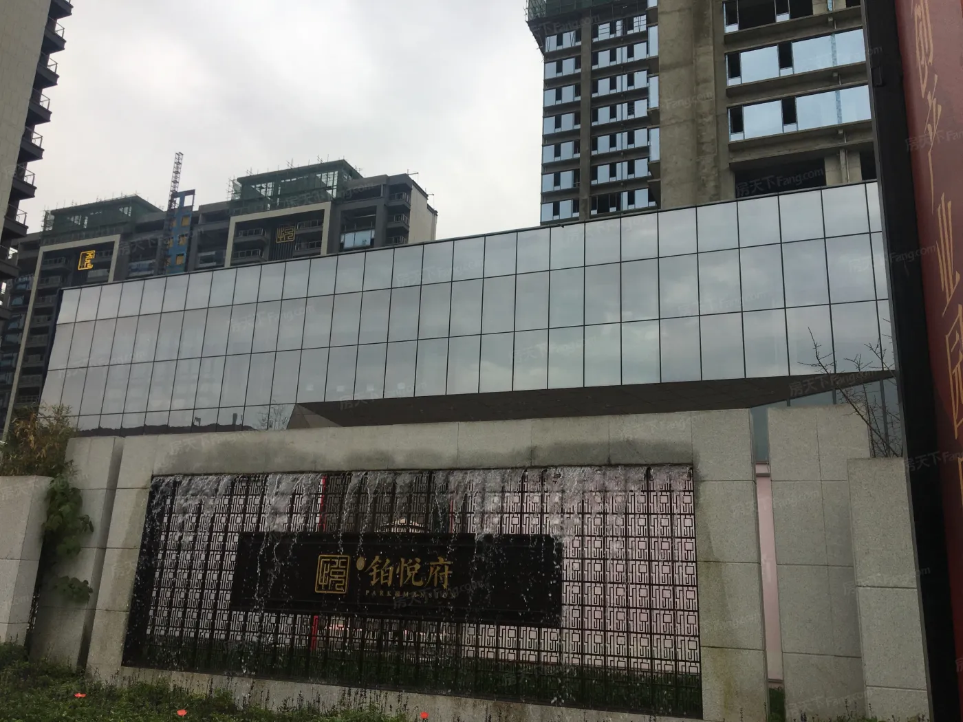 合能铂悦府1室1厅1卫东南朝向1400.00元/月出租