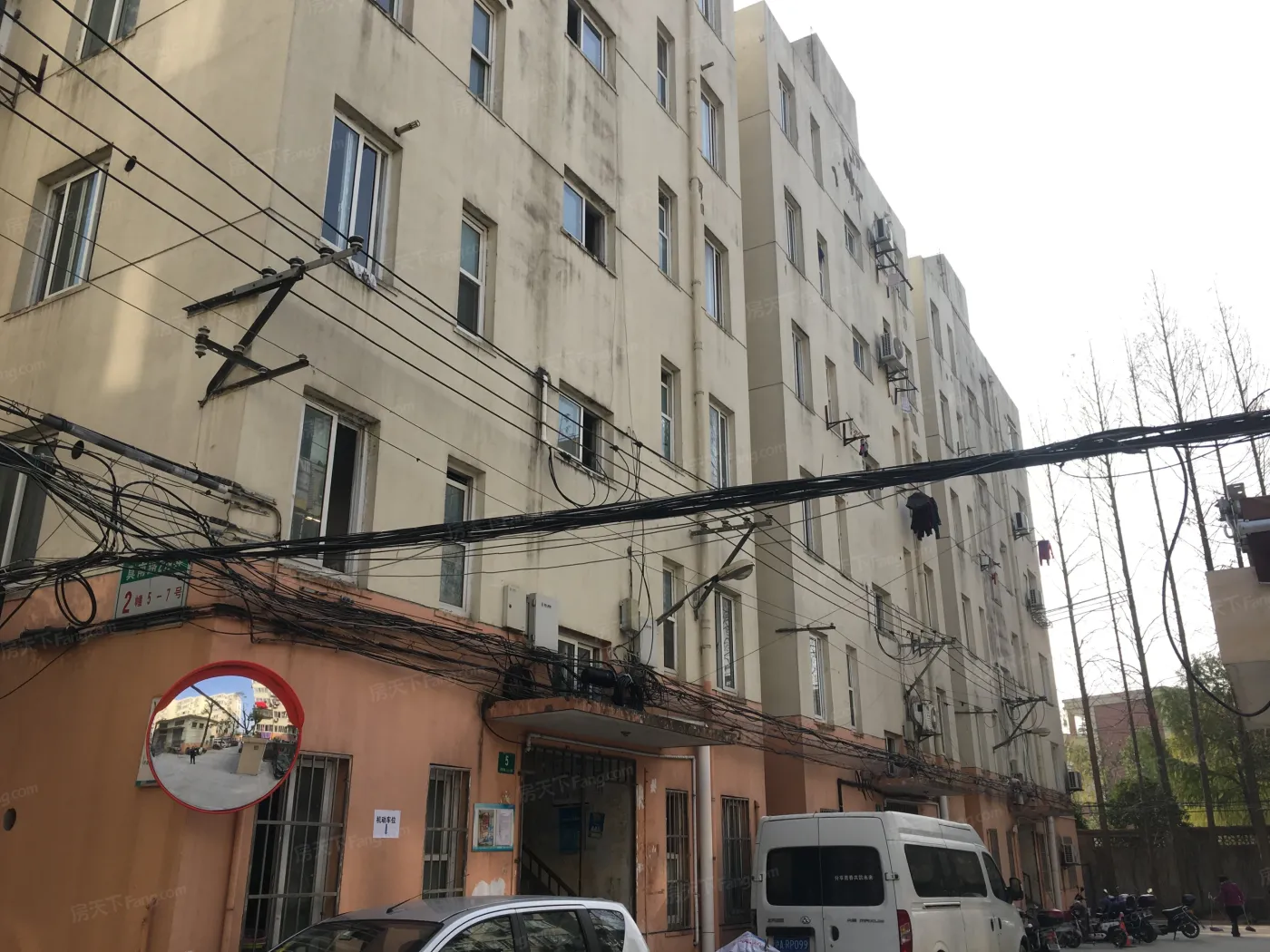 中铁佳苑1室1厅1卫南朝向5800.00元/月出租