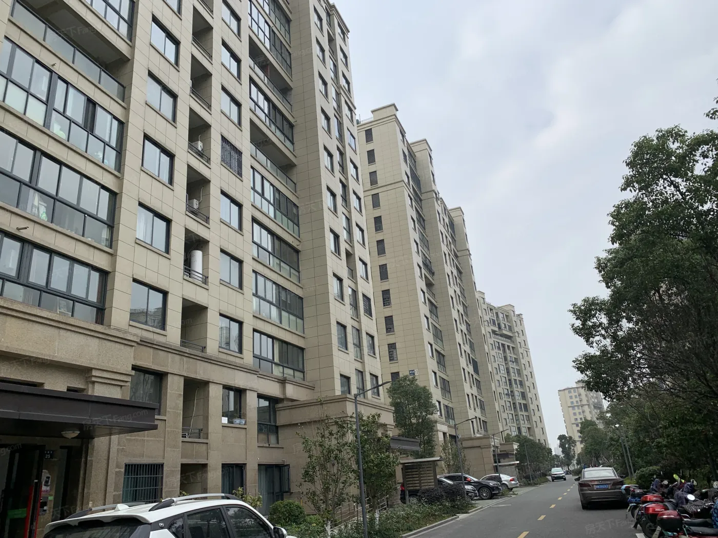 景骐锦源里1室1厅1卫南朝向900.00元/月出租