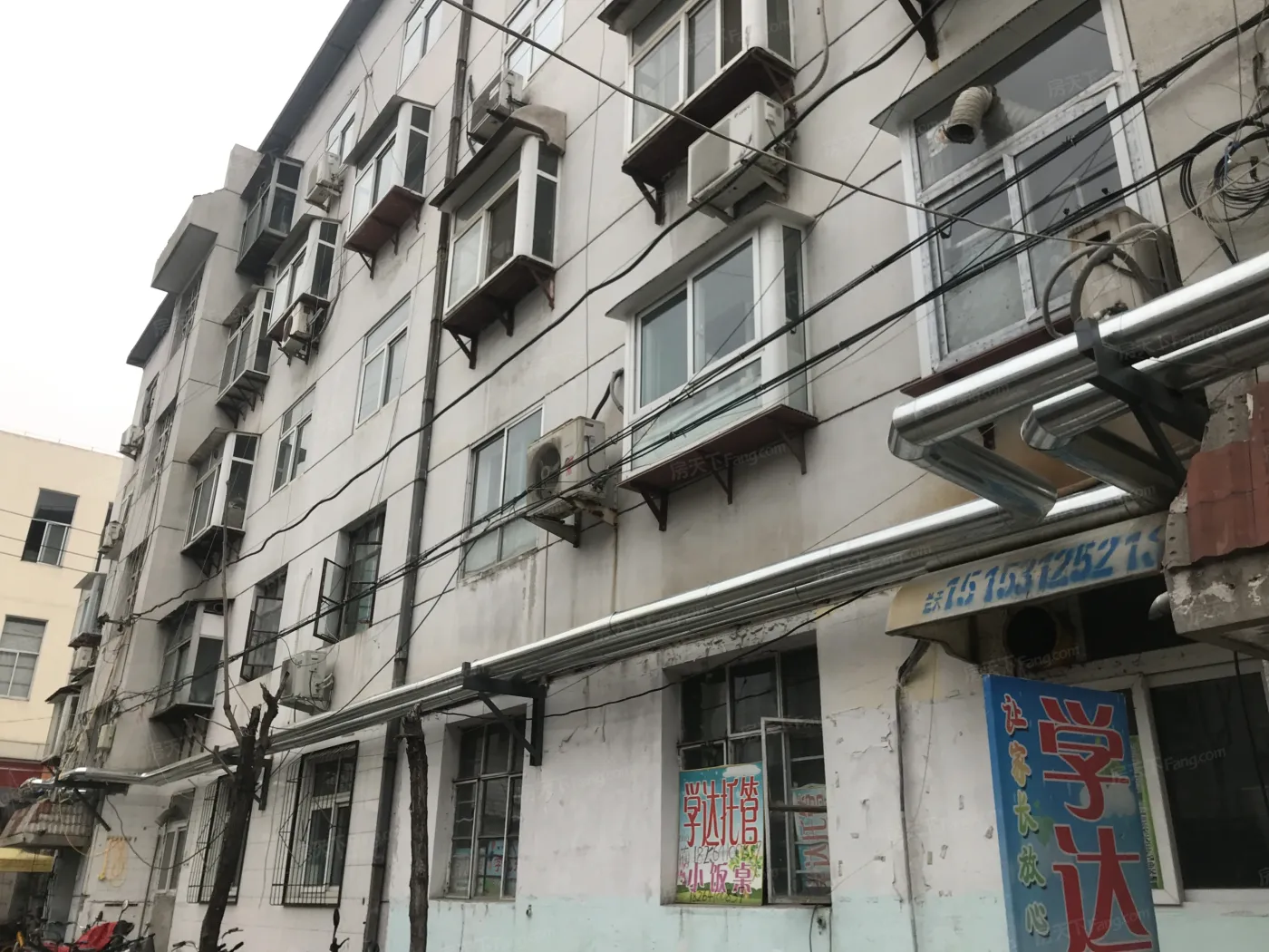 维尔康宿舍2室1厅1卫南朝向950.00元/月出租