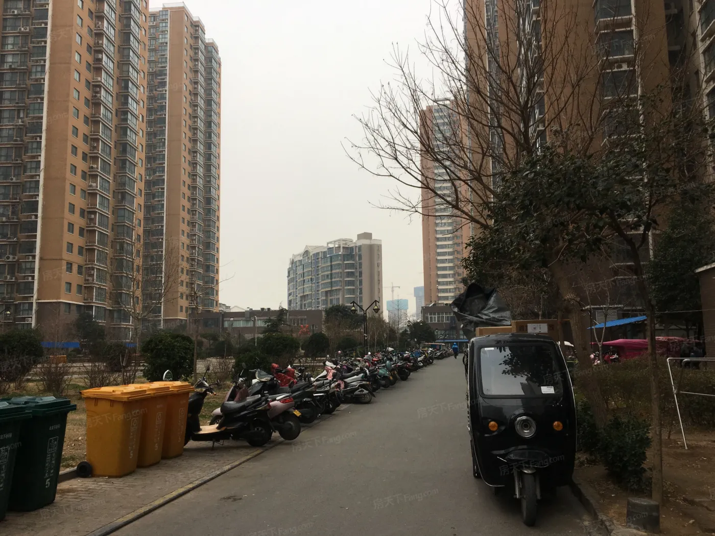六合之家2室2厅1卫南朝向1700.00元/月出租