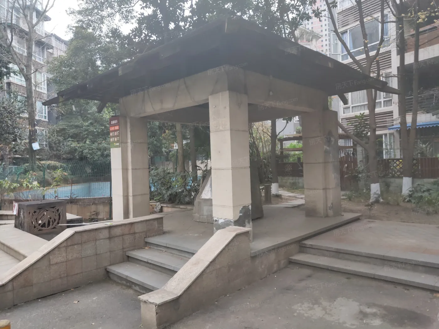 领域3室2厅1卫东南朝向2500.00元/月出租