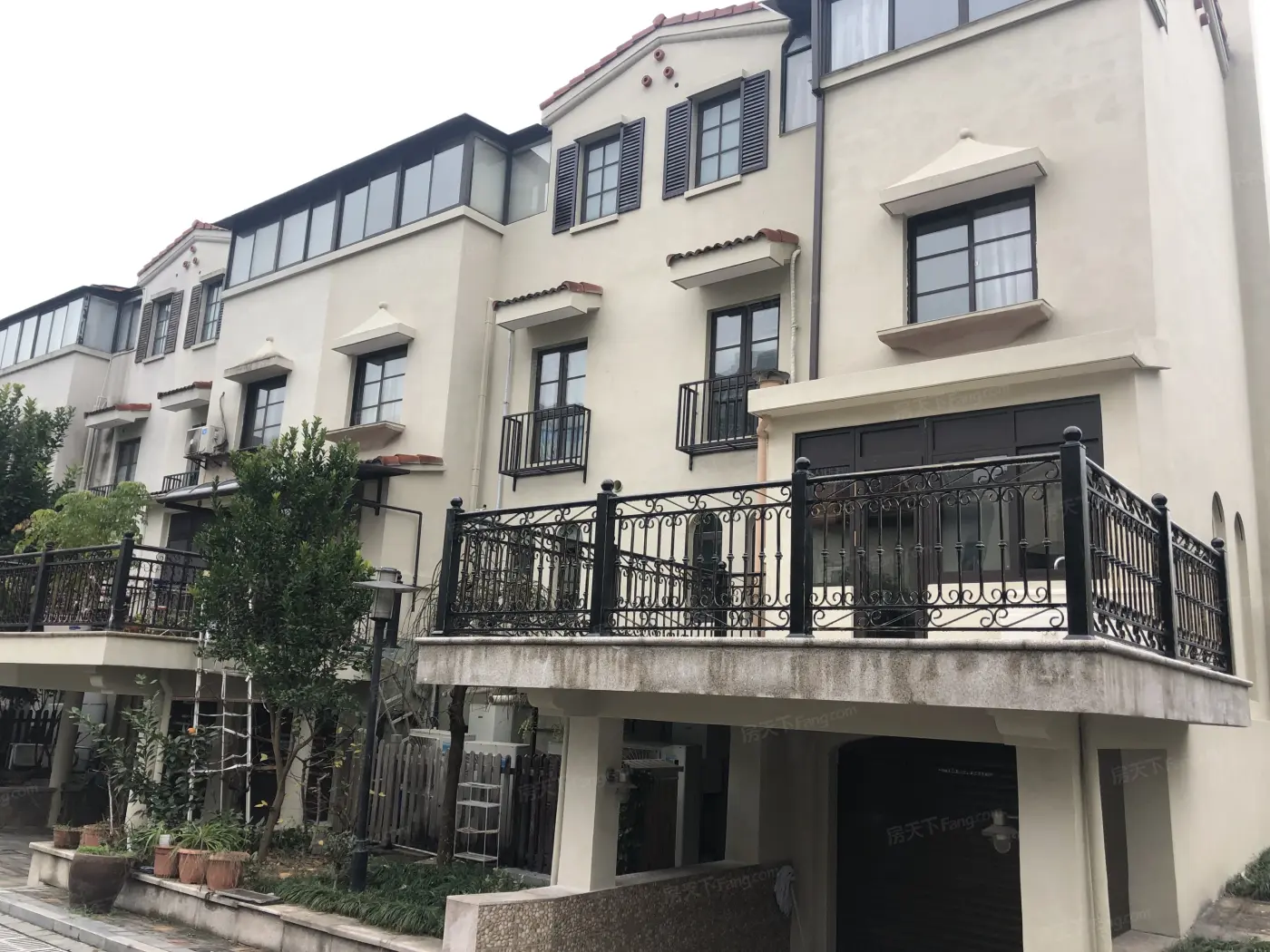 杭州别墅楼盘 伊萨卡排屋 楼盘首页