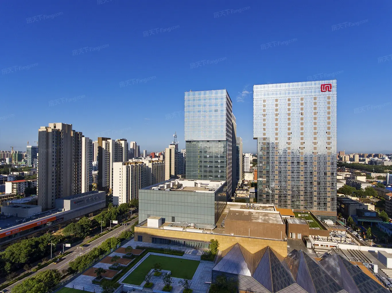 廊坊新世界中心写字楼实拍
