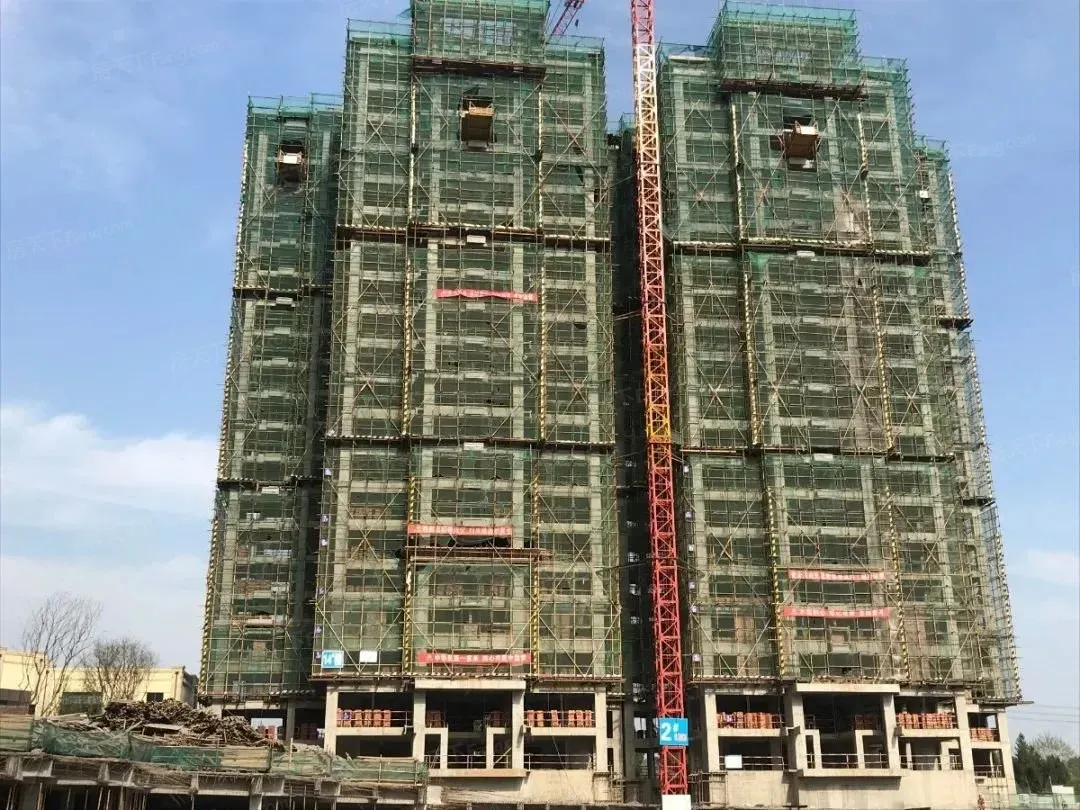 实景图:14#封顶 实景图:14#封顶