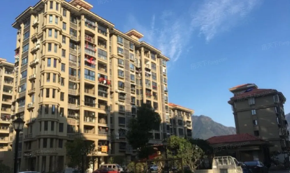 京都府别墅3室1厅1卫南北朝向2300.00元/月出租