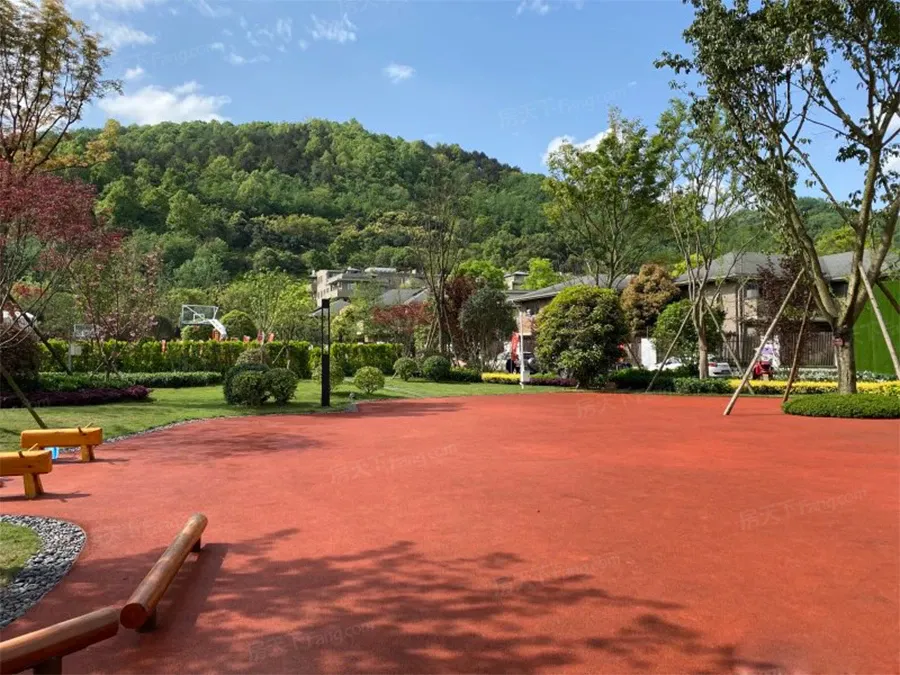 闲山悦六区1室1厅1卫东南朝向1000.00元/月出租