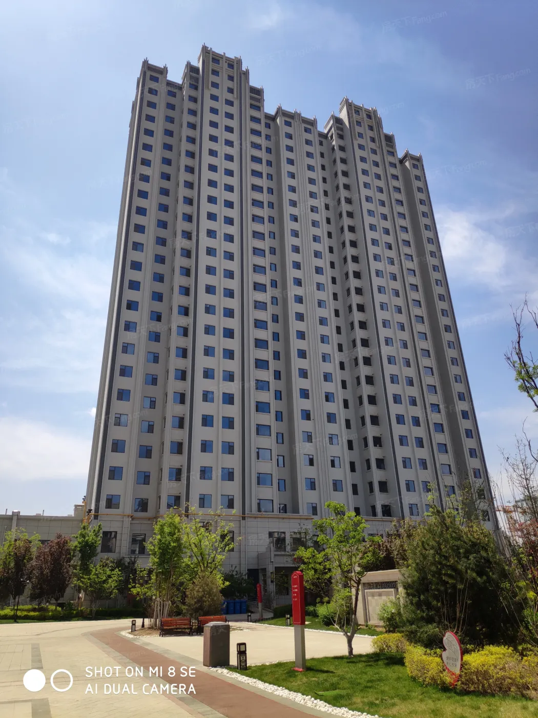 兰石豪布斯卡泽园2室1厅1卫南朝向2800.00元/月出租