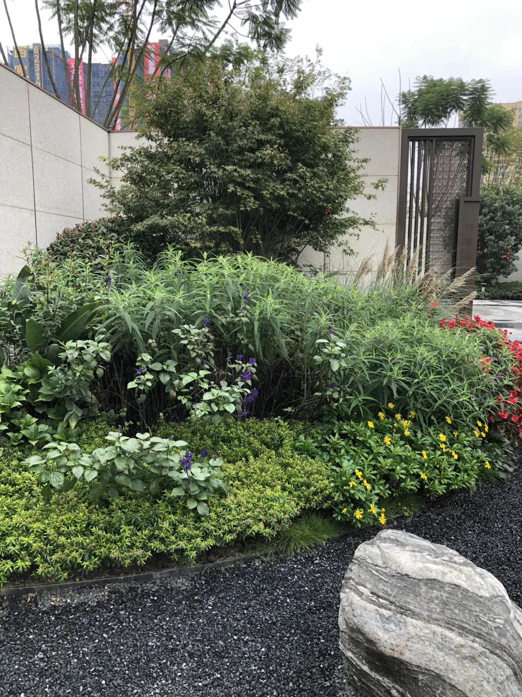 西宸春天4室2厅2卫东朝向2550.00元/月出租