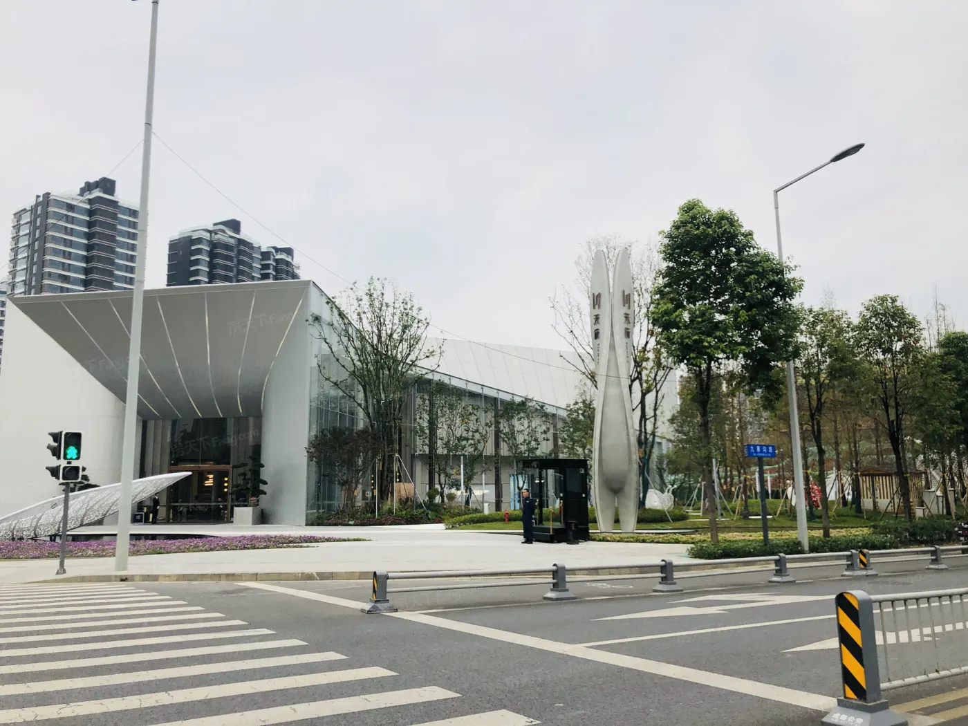 雪松雅居乐IN天府3室1厅2卫南朝向4460.00元/月出租