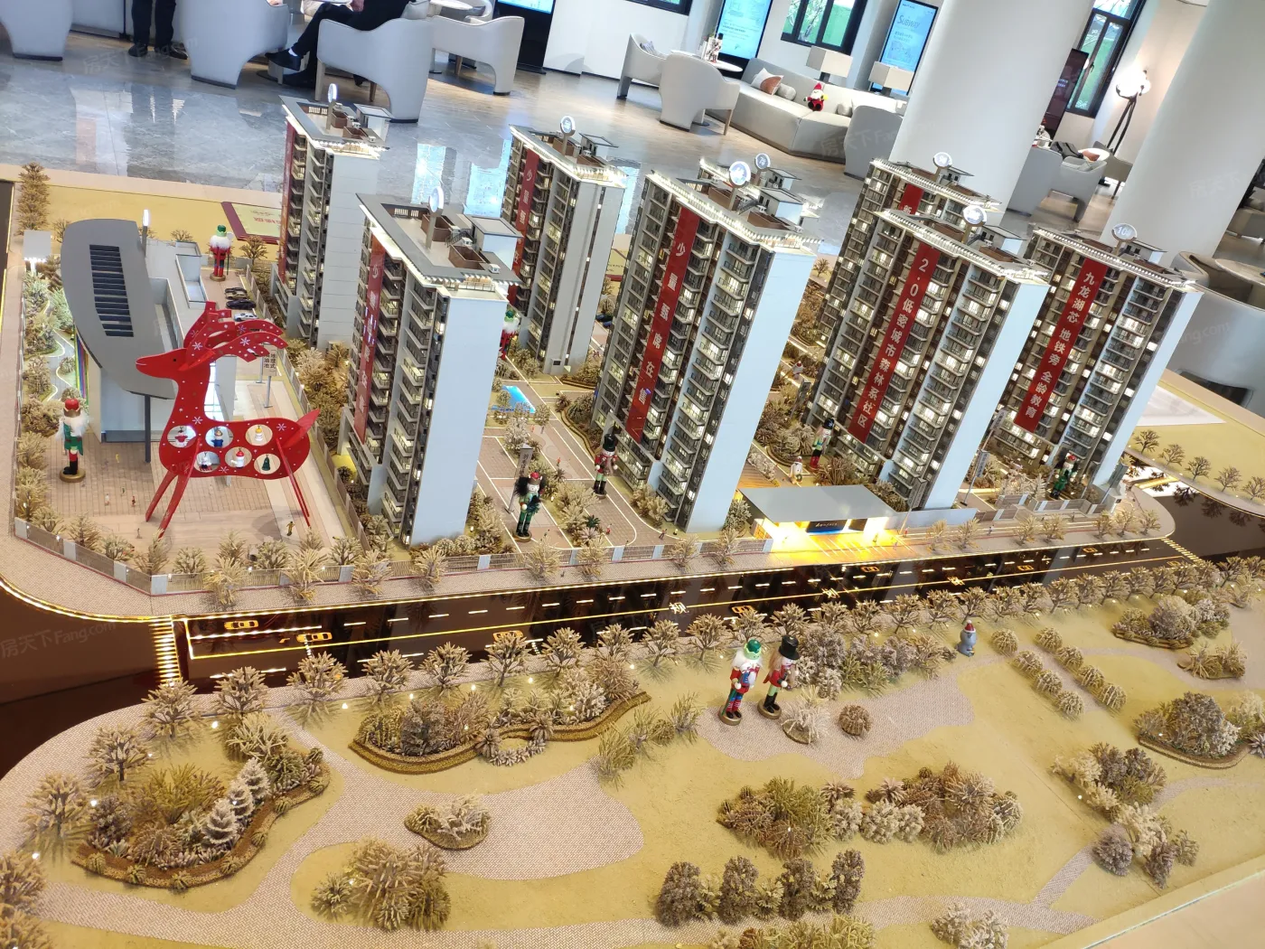 九颂山河春江悦3室2厅2卫南朝向2200.00元/月出租
