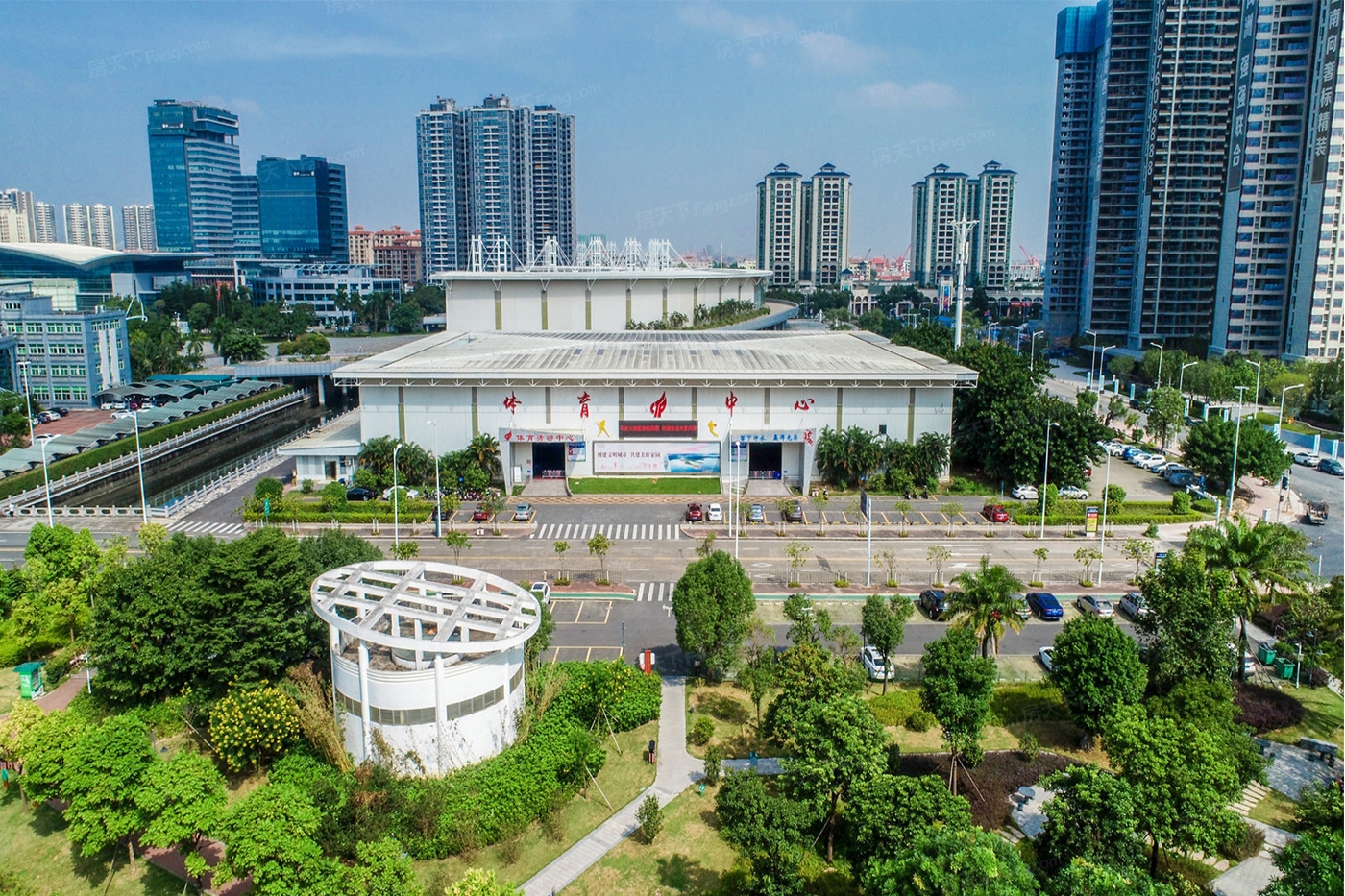 雅卓外国语学校,开发区体校,濠头中学,育英学校,五小学校,香晖园小学