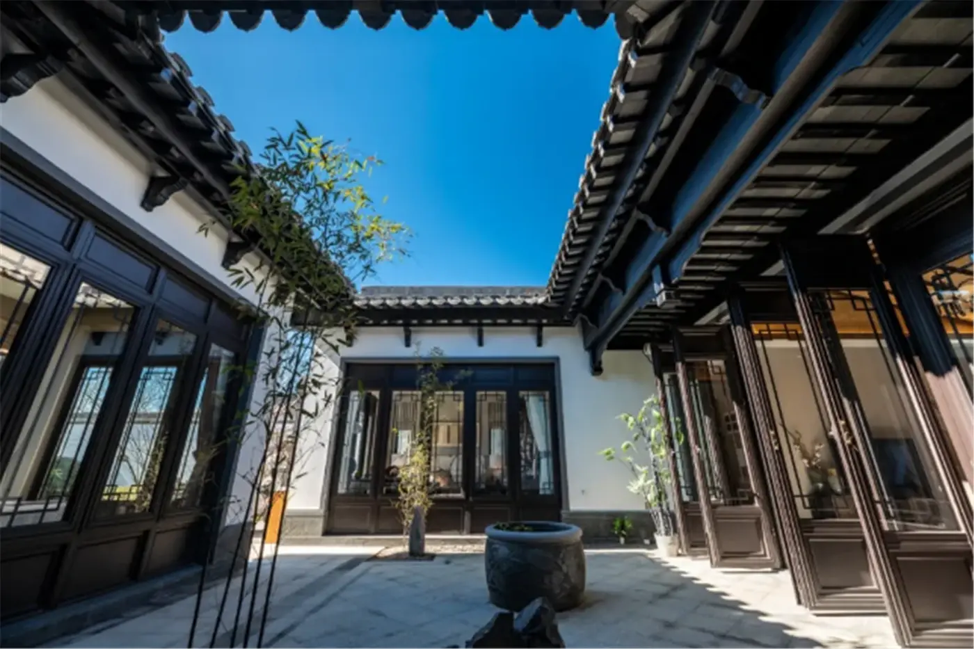 实景图:景业高黎贡小镇