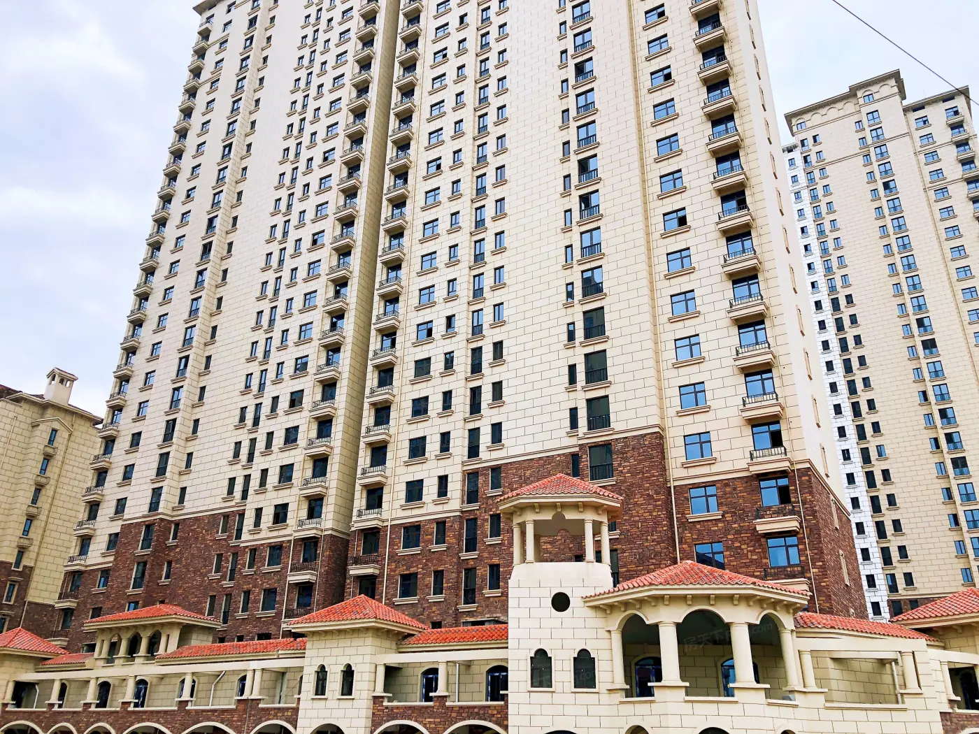 实景图:楼栋实拍