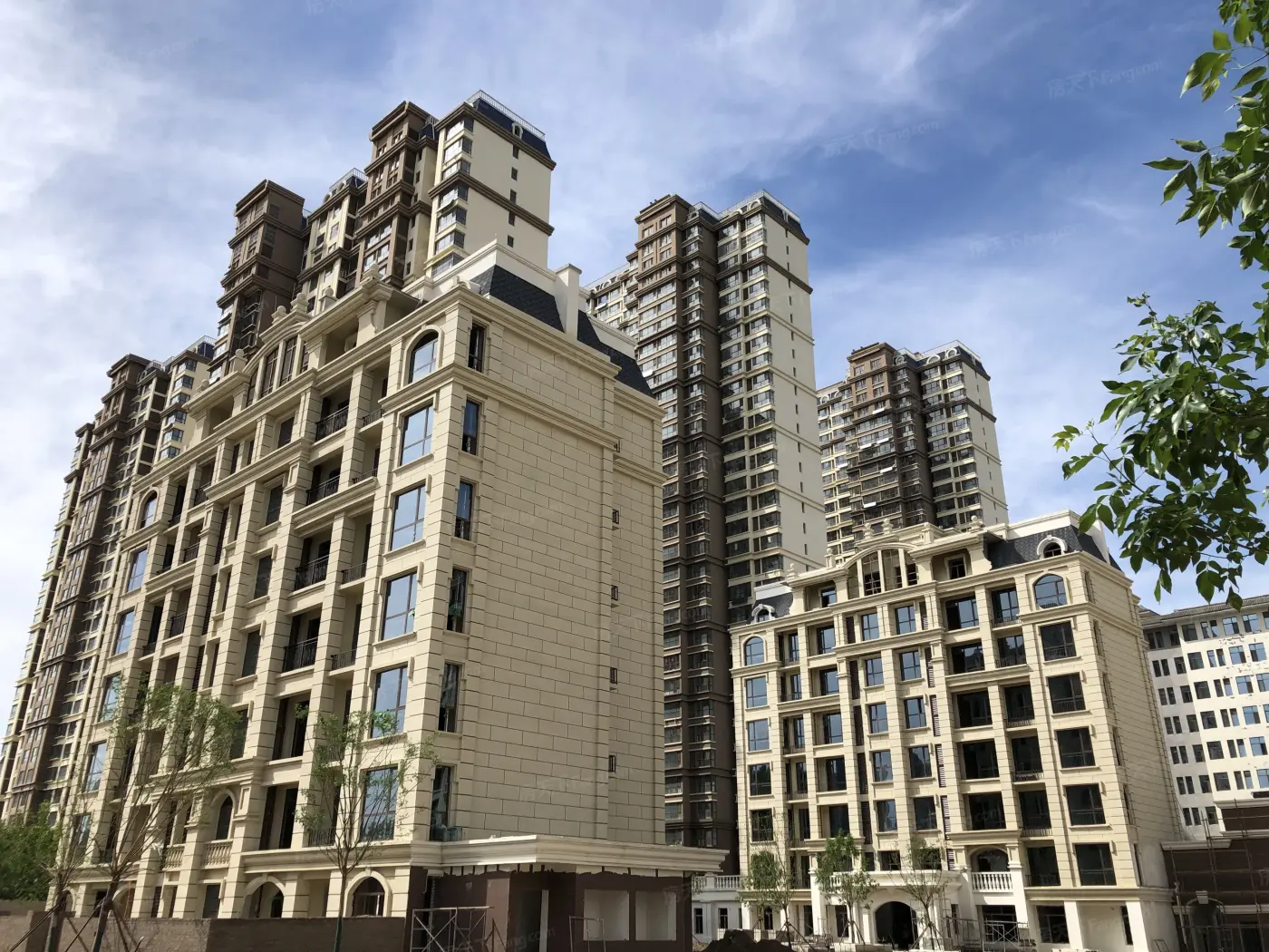实景图:5.16小区楼栋实拍
