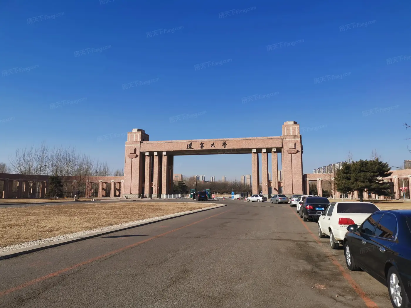 :周边配套-大学
