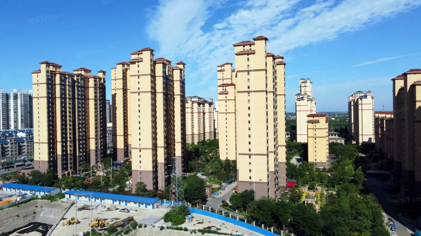 实景图:御峯三期航拍
