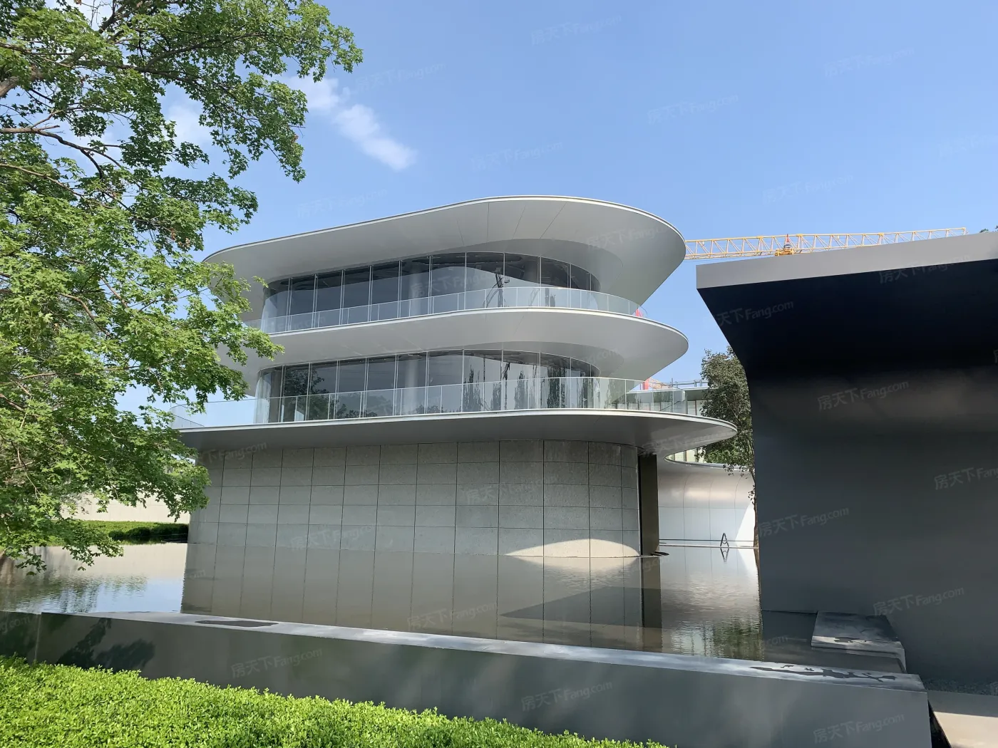 海淀幸福里3室2厅2卫南北朝向9000.00元/月出租