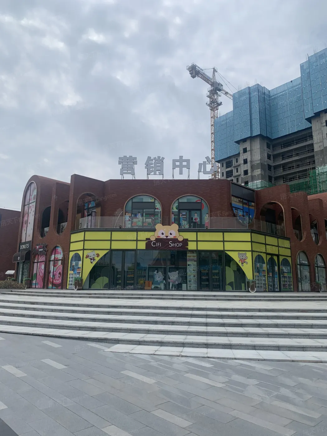 旭辉雨金广场4室2厅2卫南北朝向3000.00元/月出租