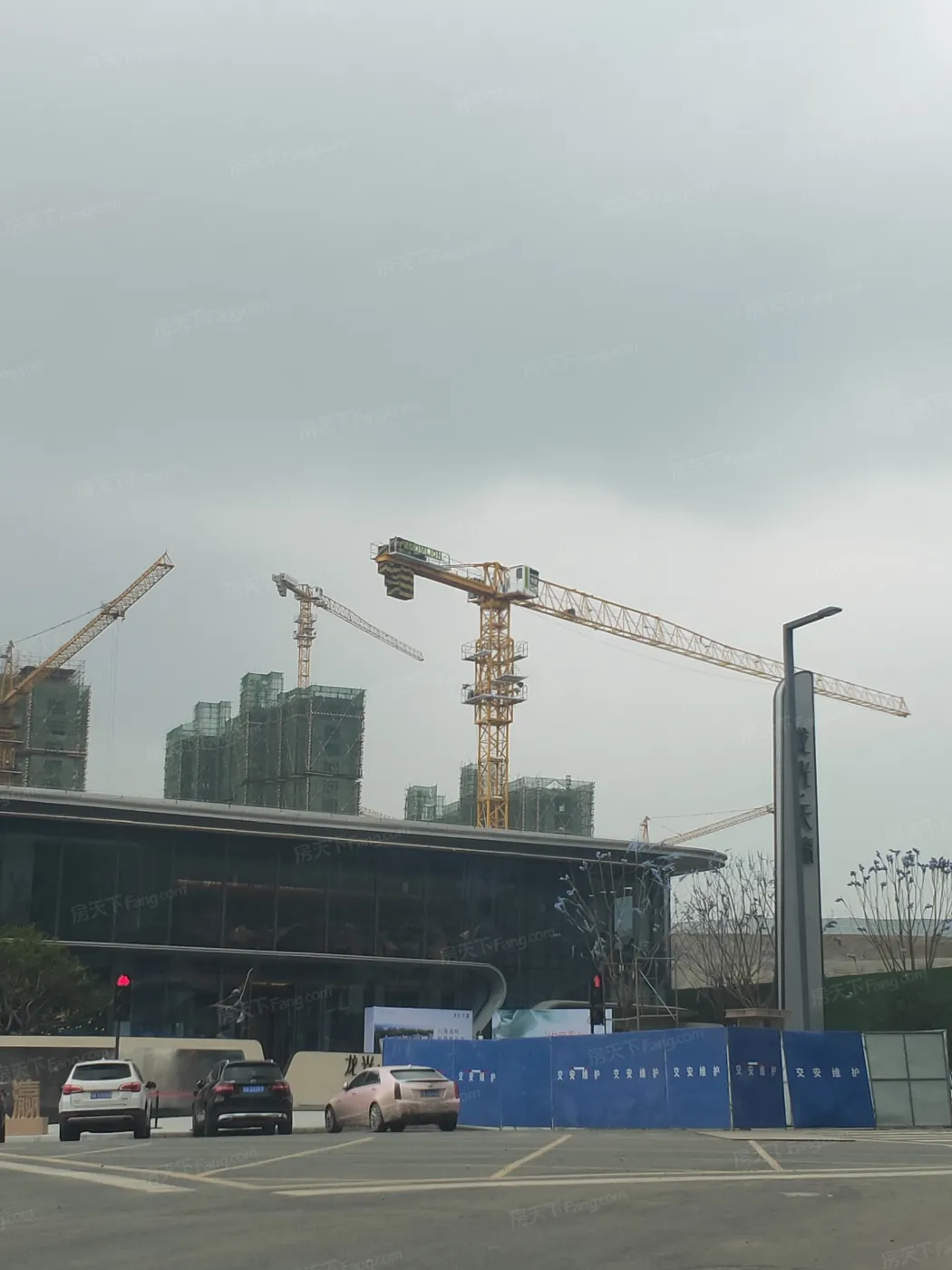 龙光天瀛3室1厅2卫南朝向3000.00元/月出租