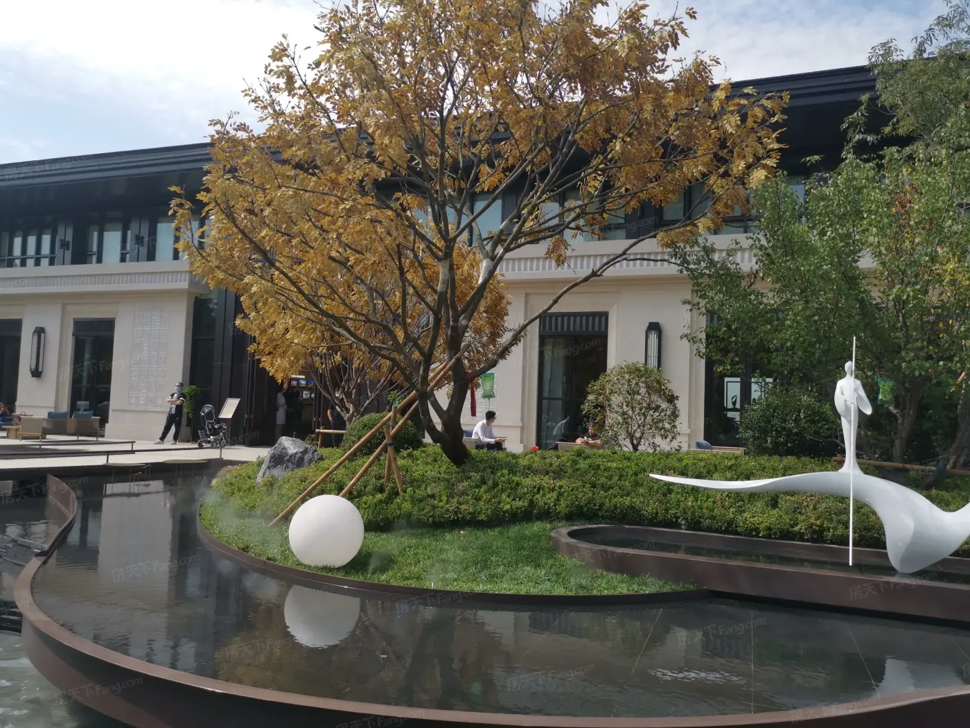 实景图:售楼处入口