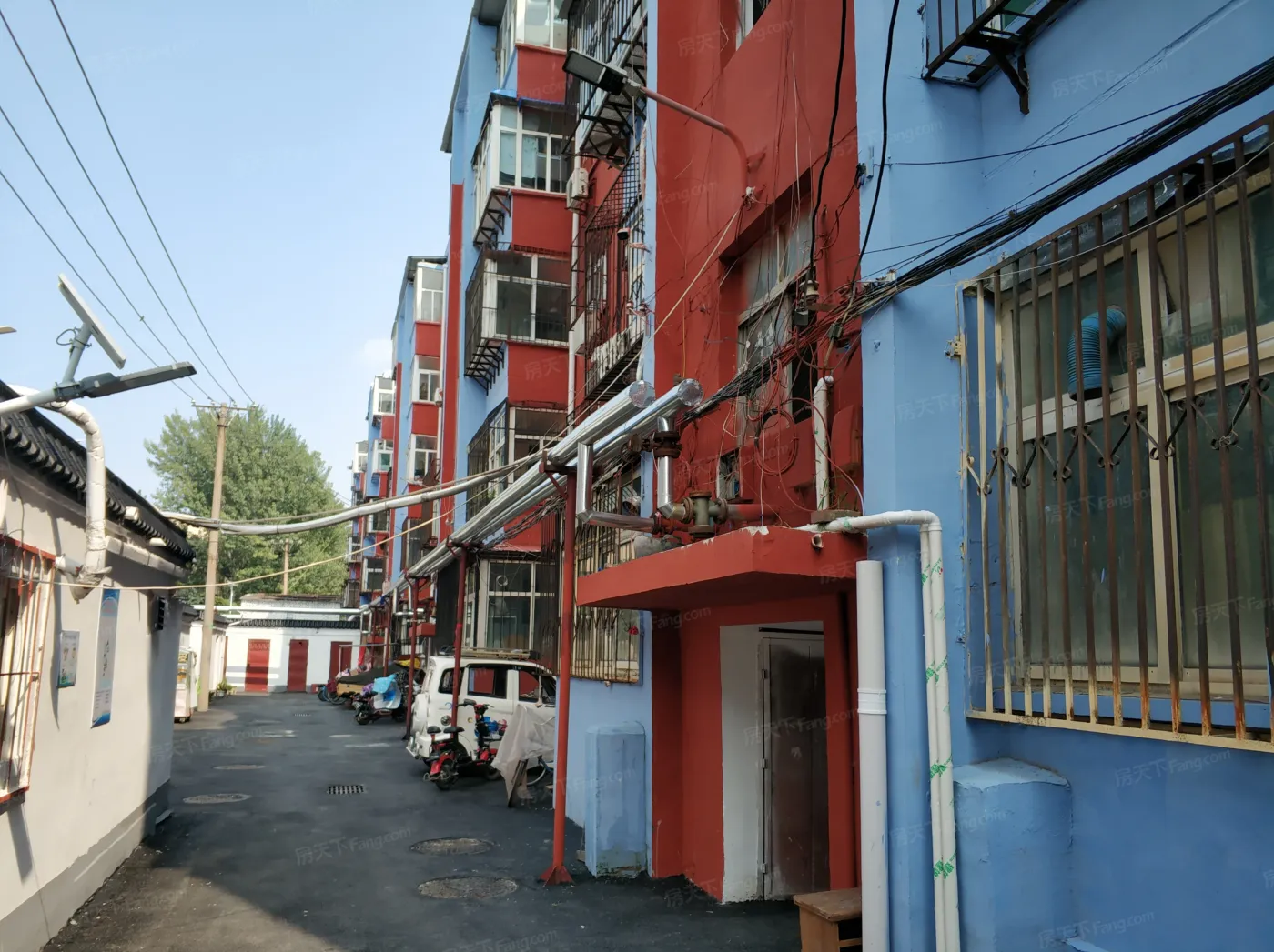 保险公寓(邯山)3室2厅1卫南北朝向1300.00元/月出租