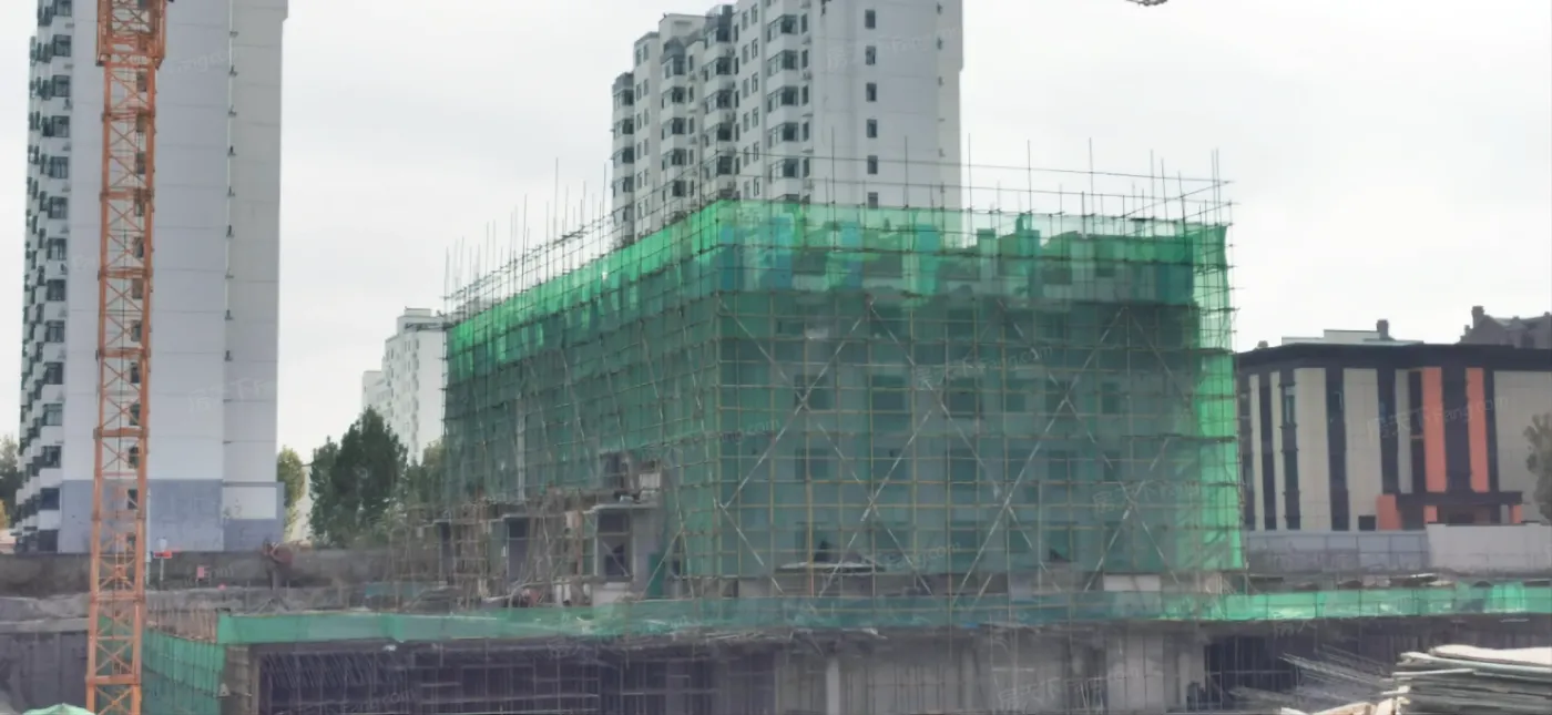 新汇·学府壹號3室2厅2卫南北朝向6500.00元/月出租