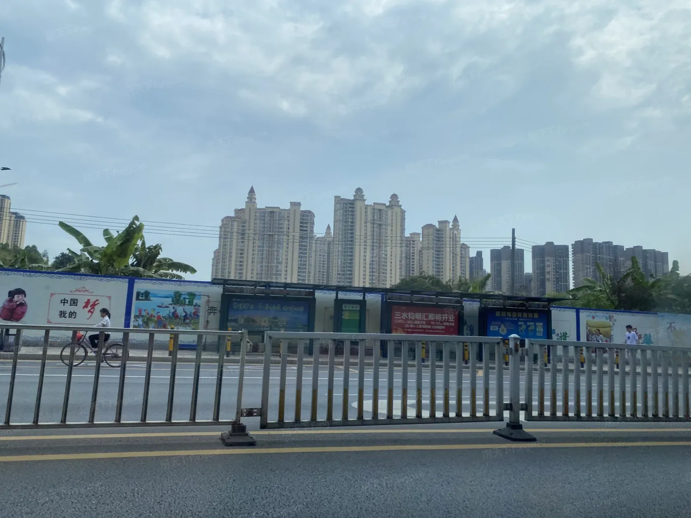 颐安·滨悦名庭3室1厅2卫东南朝向2200.00元/月出租