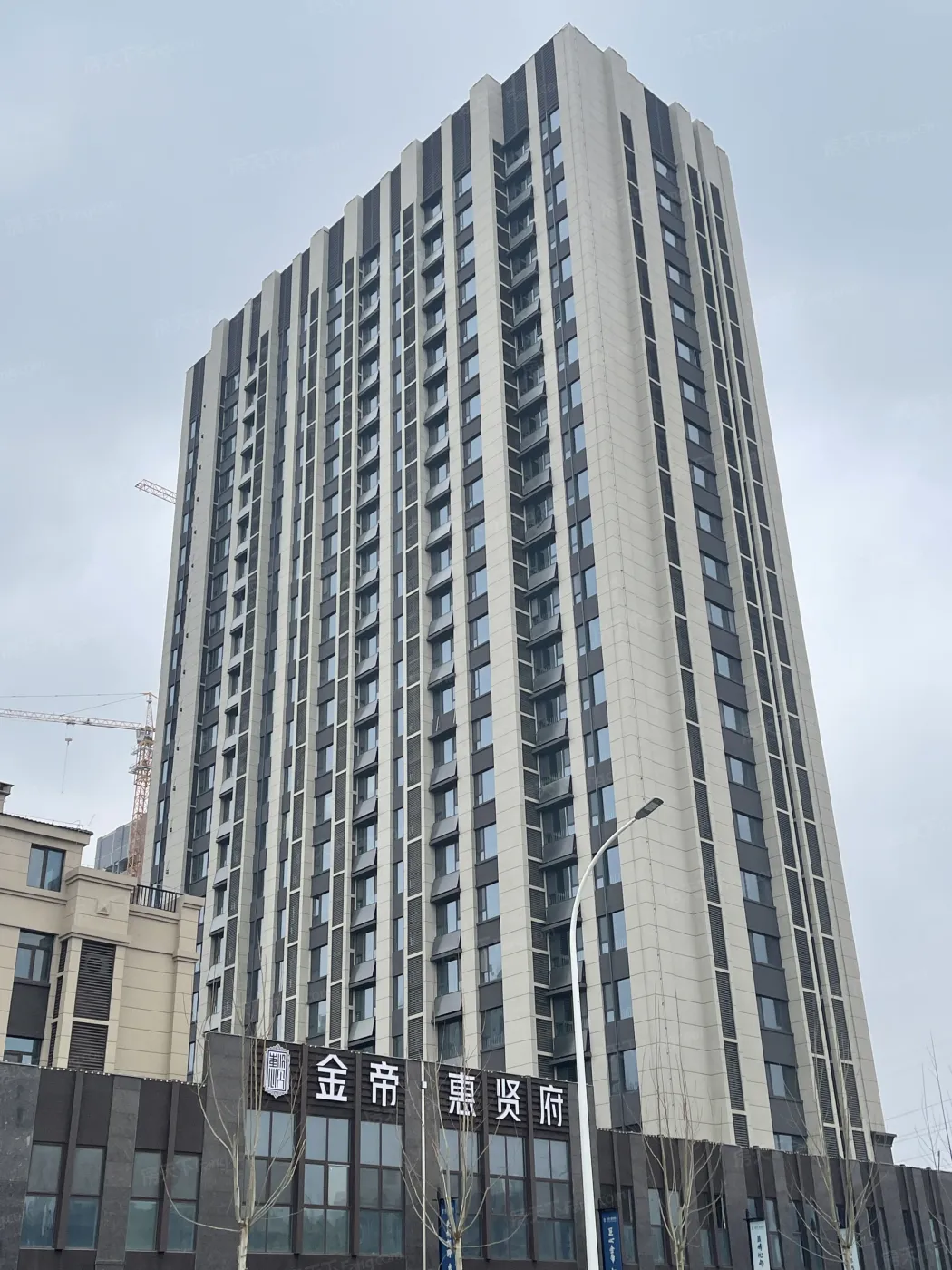 金帝惠贤府3室1厅1卫南朝向1200.00元/月出租