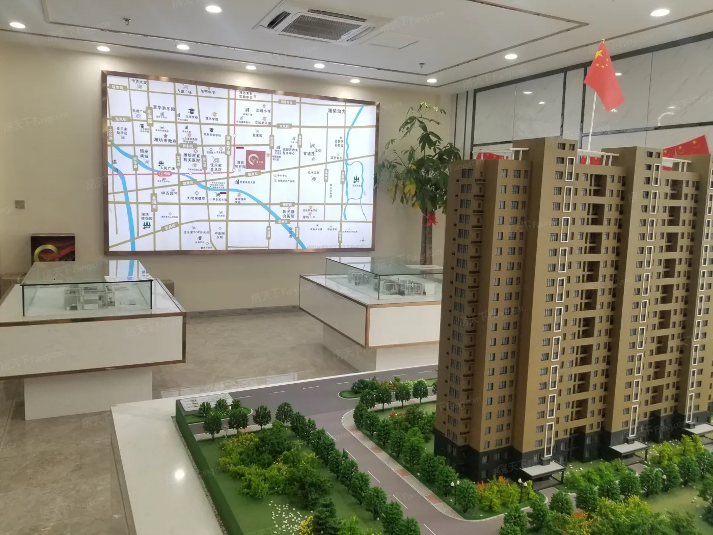 麓公馆2室1厅1卫南北朝向1600.00元/月出租