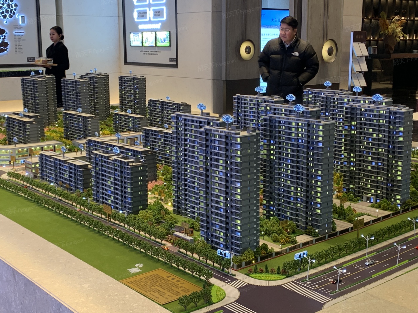 招商龙湖东望府热势开盘洋房产品火热加推