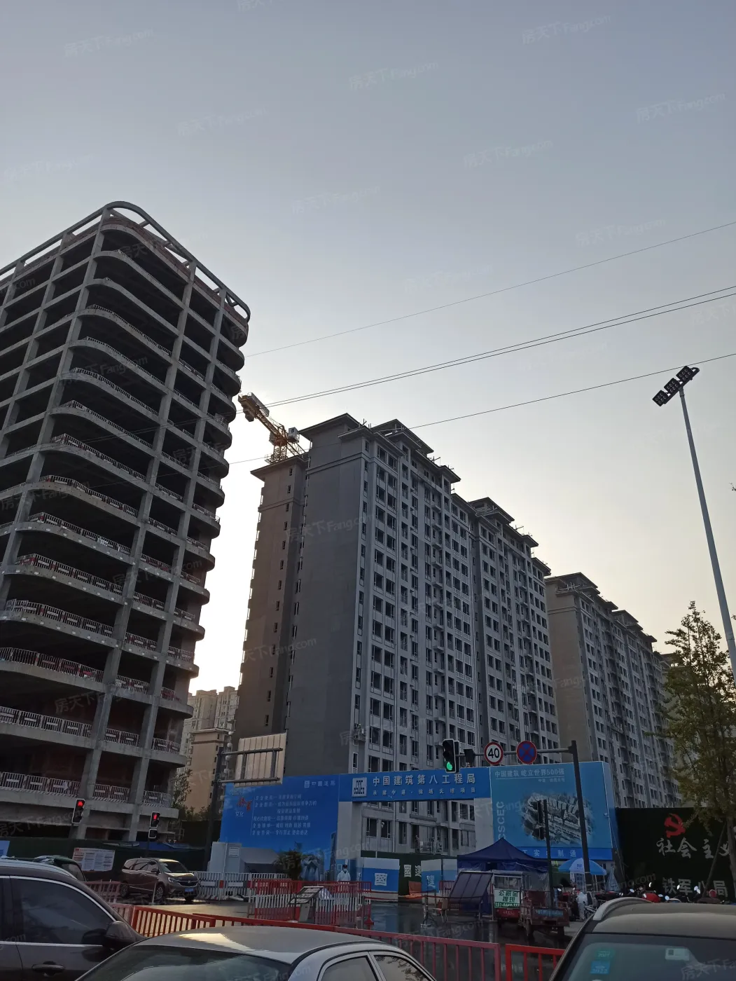 中建锦绣天地3室2厅2卫东南朝向2500.00元/月出租