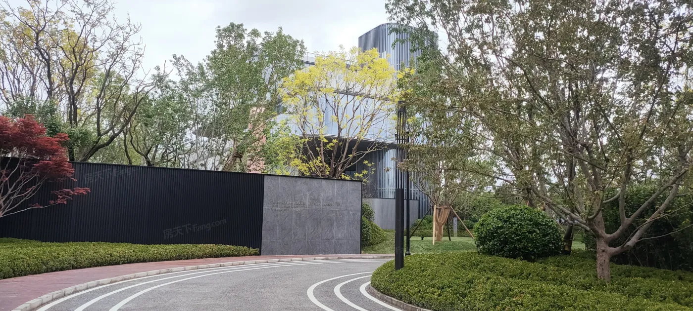 金地北京壹街区2室1厅1卫东西朝向3900.00元/月出租