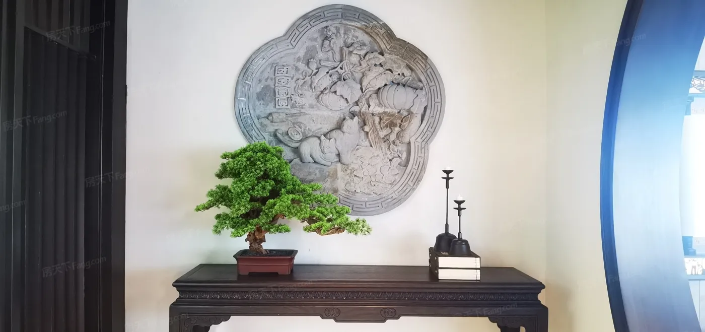 建发央玺3室2厅2卫东南朝向7800.00元/月出租