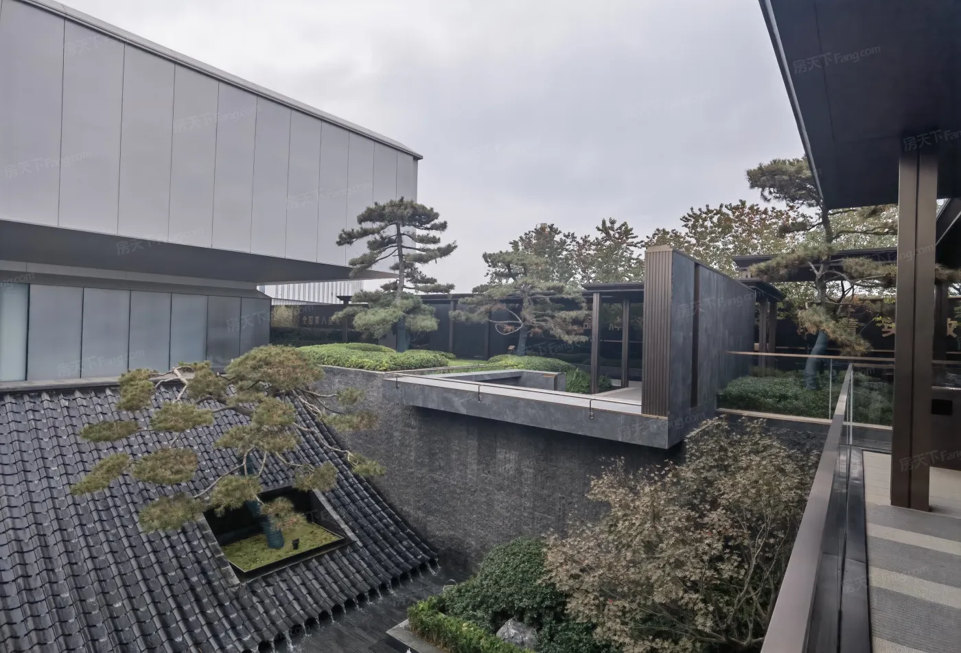 中国铁建·花语江南3室2厅2卫南北朝向2000.00元/月出租