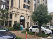 次新小区,法式别墅,一手买进,从未入住,随时可以看